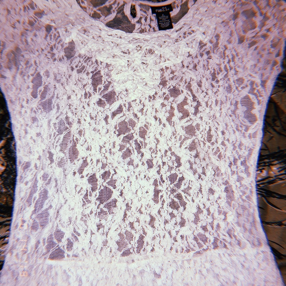 Designed shirts - Picture 2 of 6